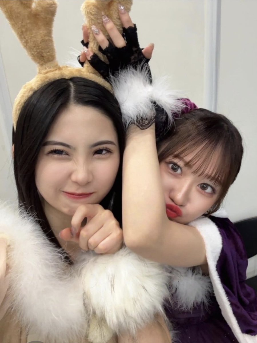 【朗報】小田さくら「教育係だった野中美希ちゃんが、らいりーのために簡単な業界用語集を作っていました」