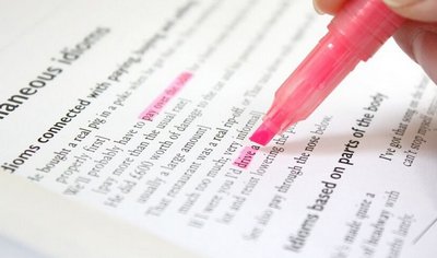 【ズルズル下がってます】日本人の英語力、非英語圏で96位に：スイスの教育機関2025年版調査