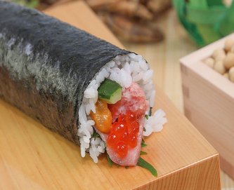 【もうやめませんか?】恵方巻の“廃棄写真”が8万いいね、家畜の餌になるなら問題ないのか議論も紛糾