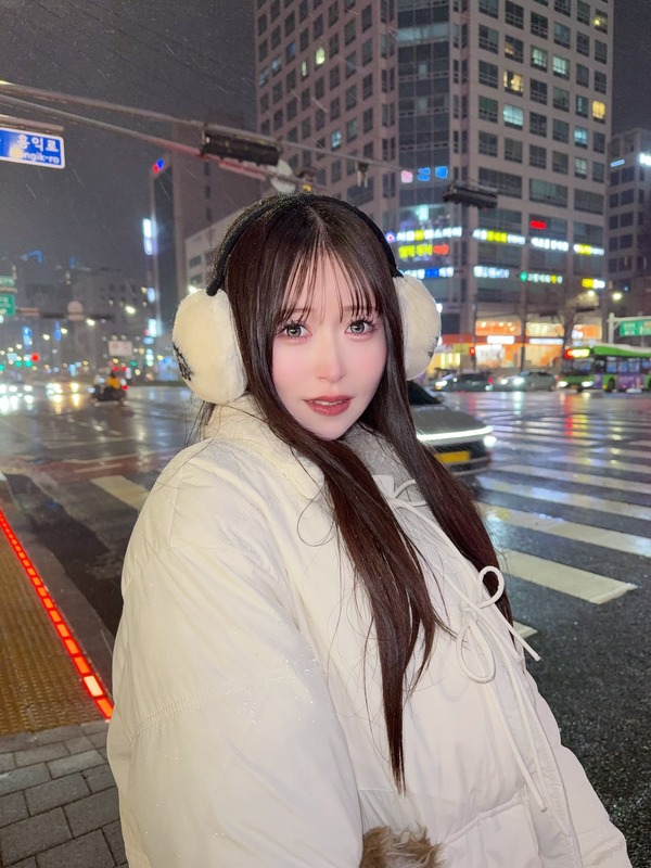 【冨吉明日香】雪と美女