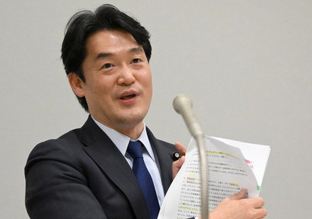 立憲・小西氏「世界の国々が憲法9条を導入すれば戦争を根絶できる」発言にネット騒然