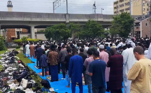 【移民問題】モスク急増164カ所、四半世紀で9倍 600人がブルーシートで公園占有「想定超えた」