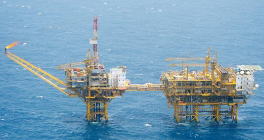 【中国】東シナ海のガス田で中国が新たな試掘か　日本政府抗議「一方的な開発の動き継続」