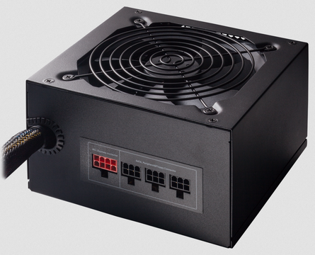 【悲報】PC電源高くなってね？5000円も出したら選び放題じゃなかった？