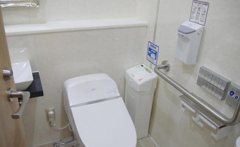 【社会】商品買わずにコンビニトイレはダメ？ローソン社長が客に求めること