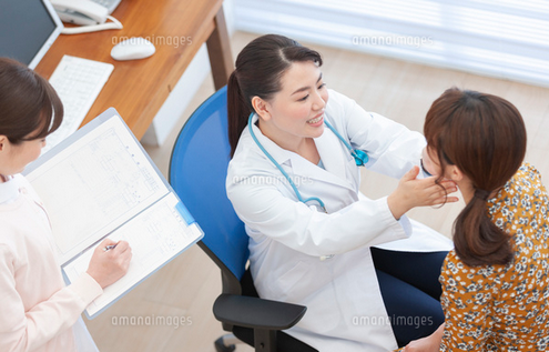 【挑戦】32歳で「医師になる!」7浪し53歳で医師に 子も医学部へ