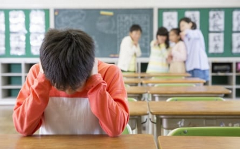 【社会】「学校が動かないから晒すしかない」いじめ動画の「拡散」は正義か暴力か…過去の被害者からは反対意見も