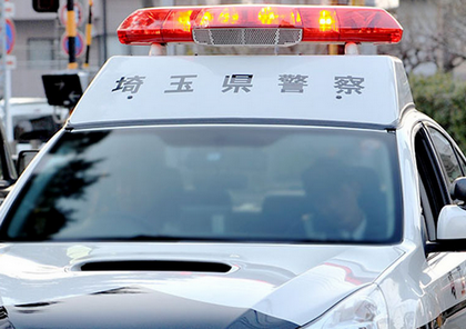 【埼玉】女性だまされたふり…「就職」の電話は孫じゃない　電話直後に孫が自宅2階から降りてきて詐欺発覚　通報し警官待機　遠方から来た男、女性から紙袋を受け取り逮捕「指示されただけ」だまそうとした疑いの19歳