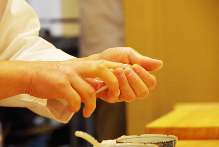 【中国SNS】日本は15分、中国なら1分……「日本の職人精神は単なる非効率」との指摘に賛否