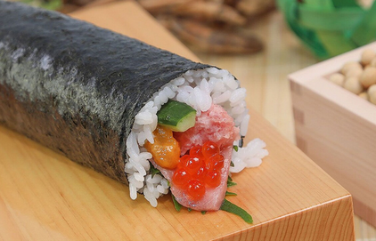 【もうやめませんか?】恵方巻の“廃棄写真”が8万いいね、家畜の餌になるなら問題ないのか議論も紛糾