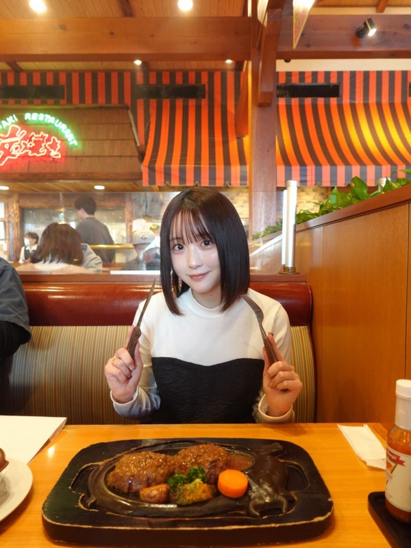 【市村愛里】お正月、富士山