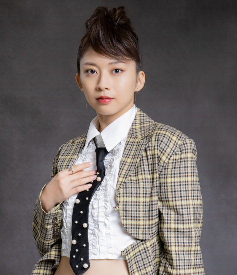 Q.「最近笑った出来事は？」→ 牧野真莉愛「ニセスグリーンアップルさん」