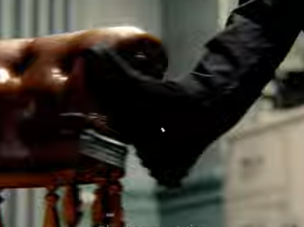 【動画】「バイオハザード9」、また脚撃ってキックするだけのゲームになるwww