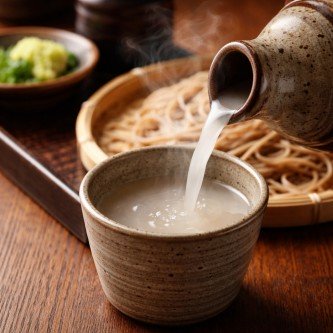 俺「そば湯ってそば粉混ぜたお湯なんだろうなぁ～」→現実を知った俺「ｵｪｪｪ」