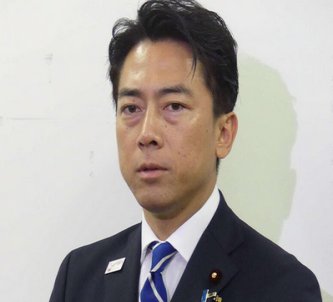 小泉防相「マスコミの事前予想など当てにならない。現に私が総裁になると報道していたではないか」