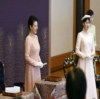 【皇室】「愛子天皇待望論」は雅子さまの"子育ての結果"だ…島田裕巳「教育ママに徹した紀子さまに抱く国民の違和感」