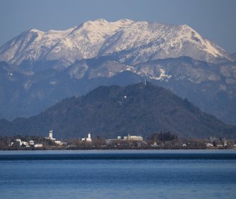 【滋賀】眺望人気の山「下山できなくなった」自ら通報の32歳女性が死亡