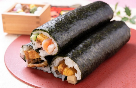 【節分】2026年の恵方巻き 経済効果は約729億円 一方で売れ残り→廃棄が約16億5000万円 関大名誉教授が推定