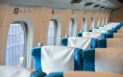 【話題】「指定席でも譲るべき？」新幹線車内での子連れ・妊婦への配慮を巡りSNSで賛否、JR東海の見解は？