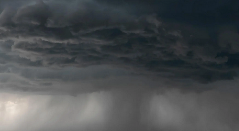 【氷河期】初任給40万バブルの裏で沈む氷河期世代：賃金減、健康リスク増、迫る親の介護と中年期の実態とは？