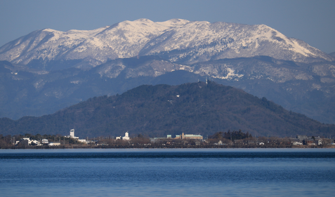 【滋賀】眺望人気の山「下山できなくなった」自ら通報の32歳女性が死亡