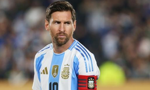 【サッカー】メッシ、後悔していることを告白…「もっと勉強しておけばよかった。自分が無知だと感じてしまうんだ」