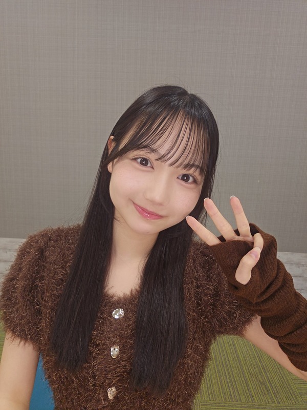 【吉田めい】私服かわいいめいめい