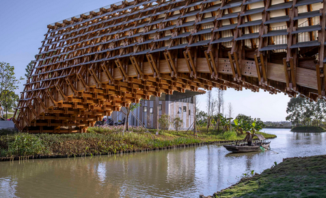 【超画像】「⛔この橋は木造のため自動車は通行できません」👈これ木造に見える？