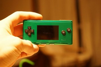 【驚愕】ゲームボーイミクロ、10万円突破ｗｗｗｗｗ