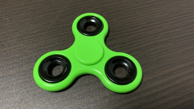 三大なぜ流行ったのか理解できないもの「ハンドスピナー」「ラブブ」