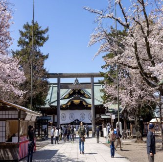 【悲報】有名声優さん、17年前に靖国神社に立ち寄った罪で中国のゲーム全て降板