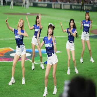 【WBC】美人台湾チアたちが早朝移動で圧巻パフォ！ネット歓喜 「レベル高い美女」 「倍倍fight踊ってる可愛すぎる」 「出塁するたびに台湾チアを映してくれ！」 「魅力的」