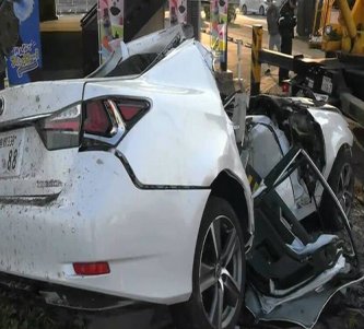 【岡山】19歳の男性4人が乗った乗用車が電柱に衝突し大破　2人死亡 2人が大けが　倉敷市