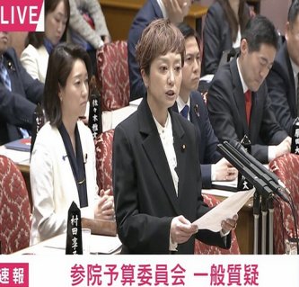 【政治】れいわ・奥田議員「少しメッシュを入れただけで3人がかりで押さえつけられ、ゴミ袋を被せられ、髪に黒スプレーをかけられた」届いた声でブラック校則を糾弾→質疑後に再び“拍手なし”の異常事態