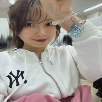 【爆ｱｹﾞ】有澤一華「街で横にいた女性がJuice=Juiceの話してた！」