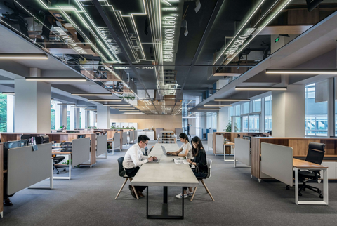 【日本経済新聞】東京のオフィスが足りない 「ほぼ払底」　移転・拡張で需要は過去最高、争奪戦に