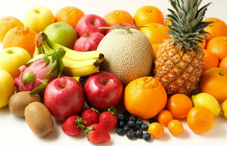 【高値疲れ】フルーツもはや「高級品」、卸値10年で6割高　家計の味方はバナナ