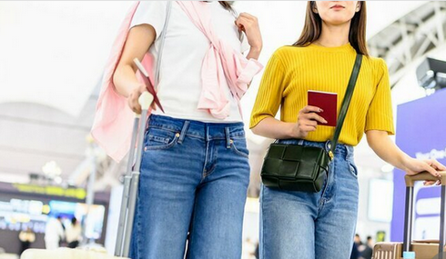 【貧困】海外旅行未経験どころか直近1年で県外移動ゼロ……年収300万円未満層にみる“移動の固定化”