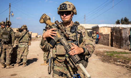 【WSJ】米国防総省は中東へ地上部隊1万人増派を検討（落下傘部隊と上陸任務の海兵隊の五千人へさらに上乗せ）／対イラン戦費に31.5兆円、米国防総省が超大型補正予算を議会に要求