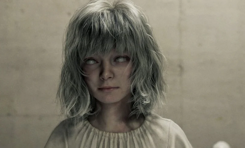 【4%】英国バイオ9売上比率 PS5 54%, PC 36%, Xbox 6%, Switch 2 4%