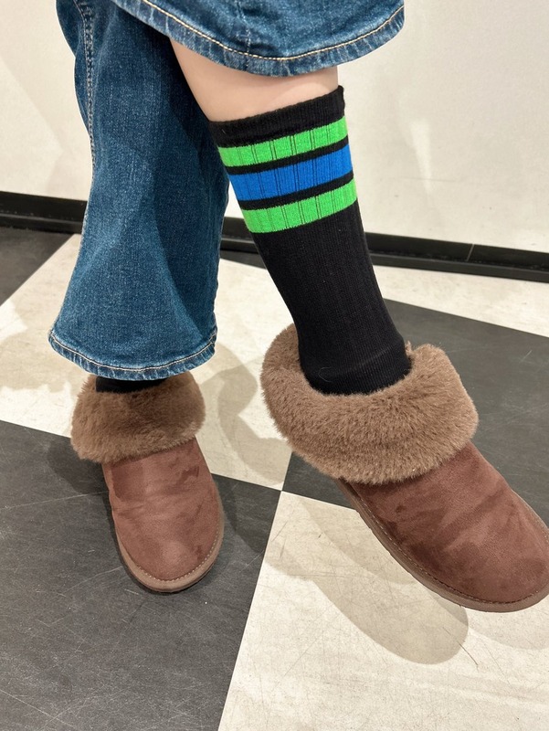 【梁瀬鈴雅】ずっと履いてる靴下〜🧦 ぜひお揃いにしましょう