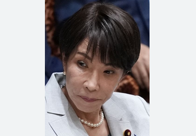 高市首相、「外交が難しい」と弱音吐く