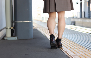 【ワカモノリサーチ】現役高校生の半数以上「生まれ変わっても自分になりたい」環境充実のほか「俺が最強」「可愛いから」高い自己評価も