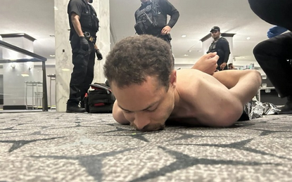 ホワイトハウス銃撃の容疑者、カリフォルニア州在住の教師でゲーム開発者と判明