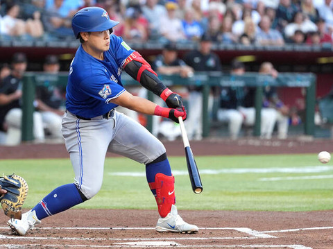 【4年94億】岡本和真 打率.205 2本塁打 5打点 OPS.576